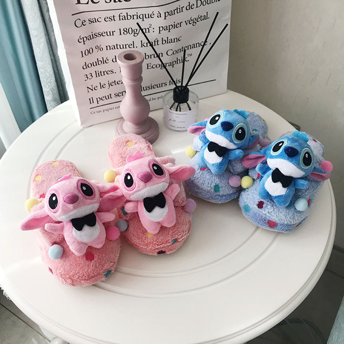 Pantoufles Stitch